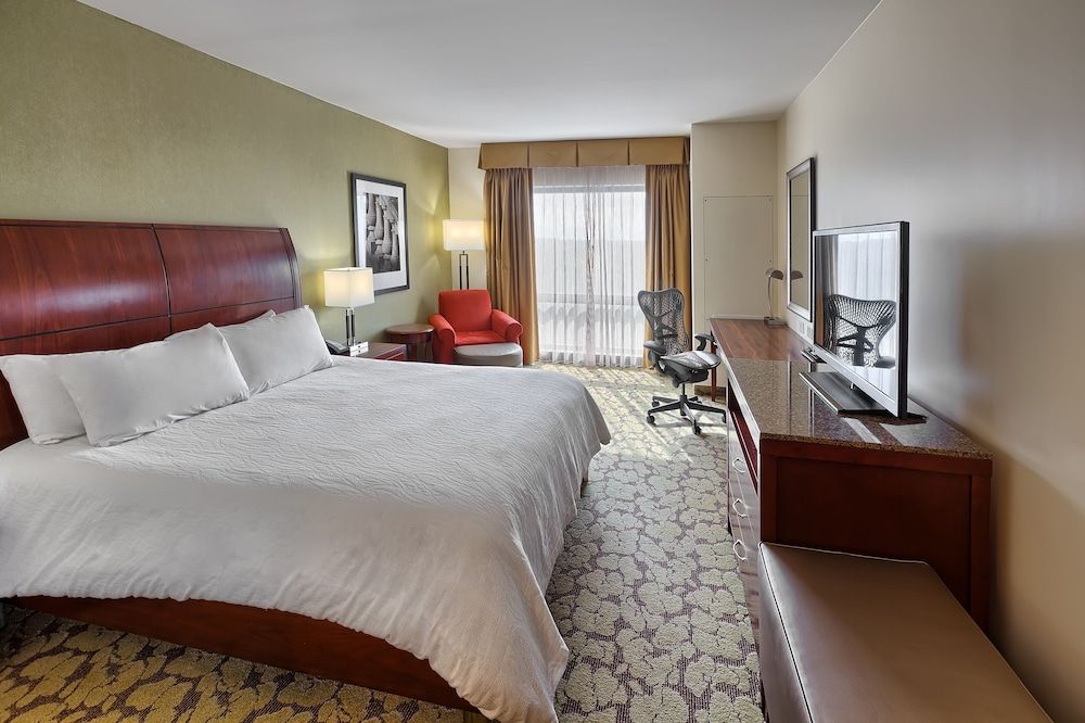 One King Bed
