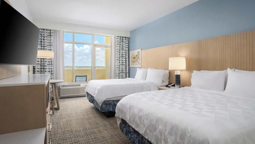 Standard Room, 2 Queen Beds, Balcony (Additional Living Area)
