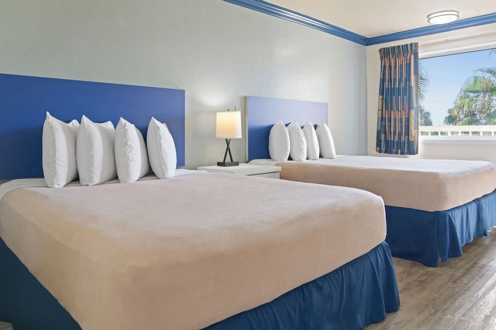 undefined Orlando International Drive North Hotel