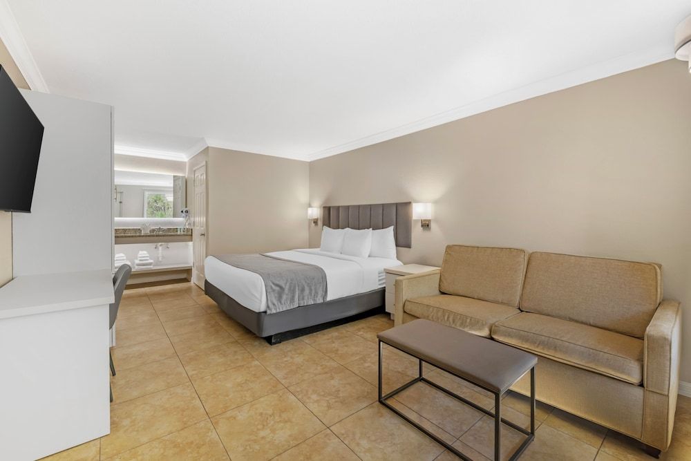 undefined Orlando International Drive North Hotel 6