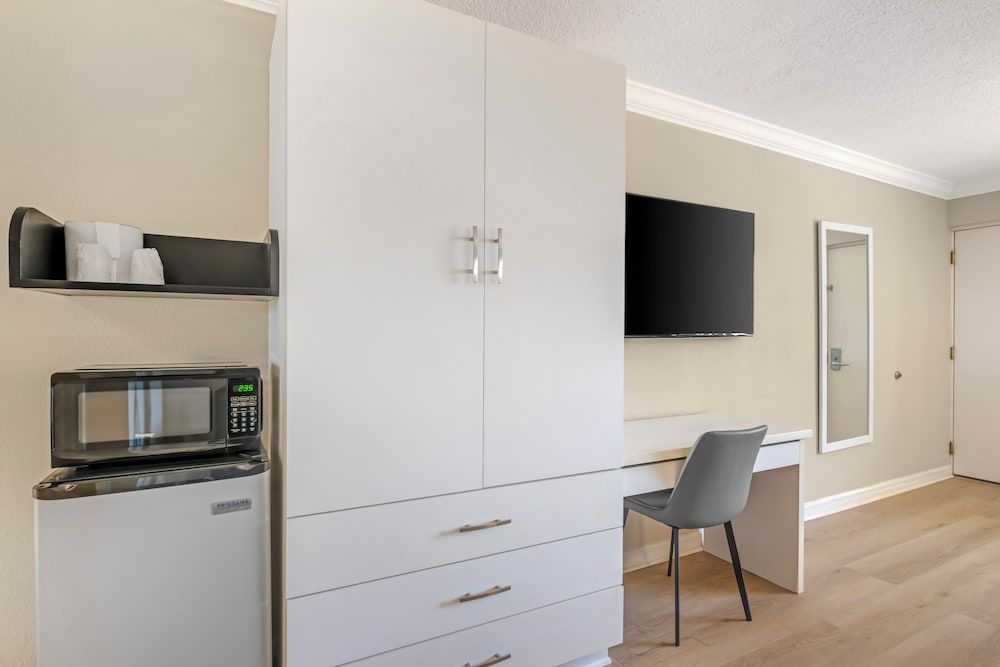 undefined Orlando International Drive North Hotel 7