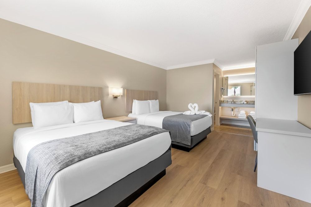 undefined Orlando International Drive North Hotel 4