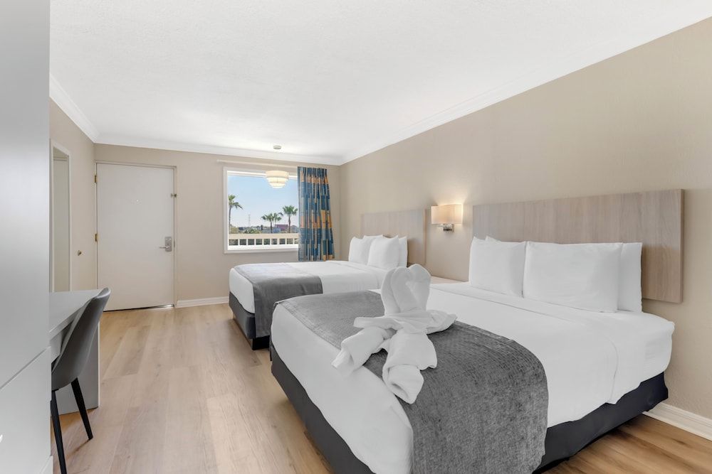 undefined Orlando International Drive North Hotel 3