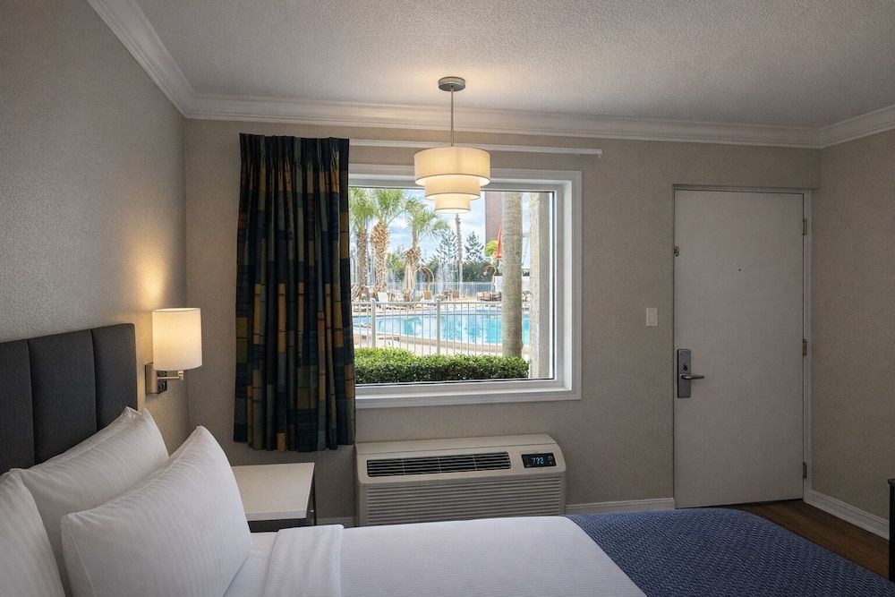 undefined Orlando International Drive North Hotel 7