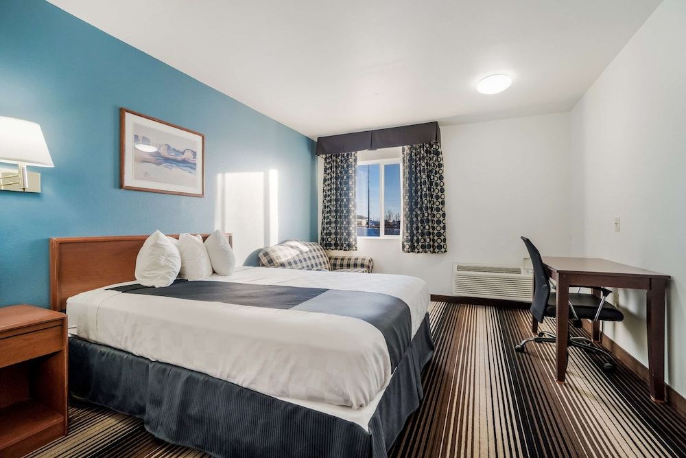 Room, 2 Queen Beds, Non Smoking