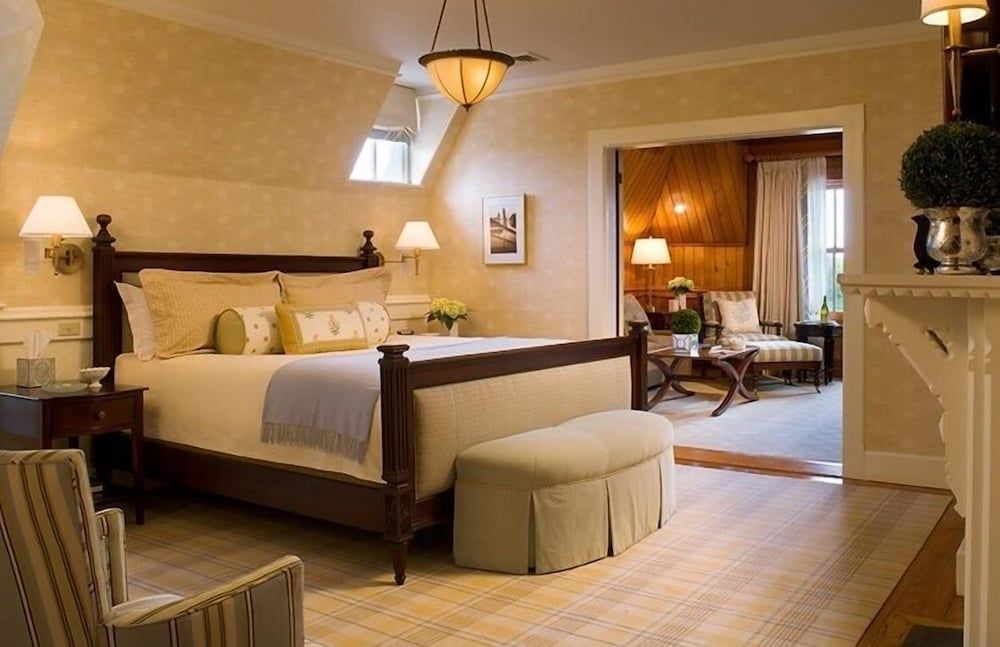 Castle Hill Inn