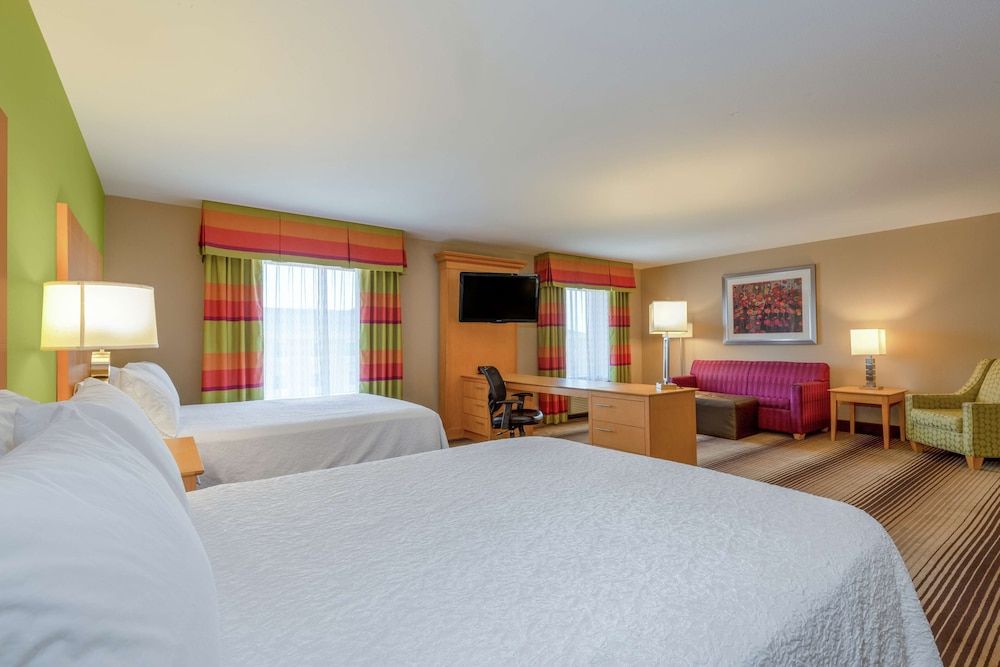 Room, 2 Queen Beds, Accessible, Non Smoking
