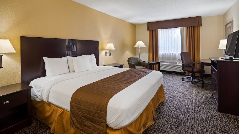 Best Western Inn Suite, Multiple Beds, Non Smoking, Microwave 3