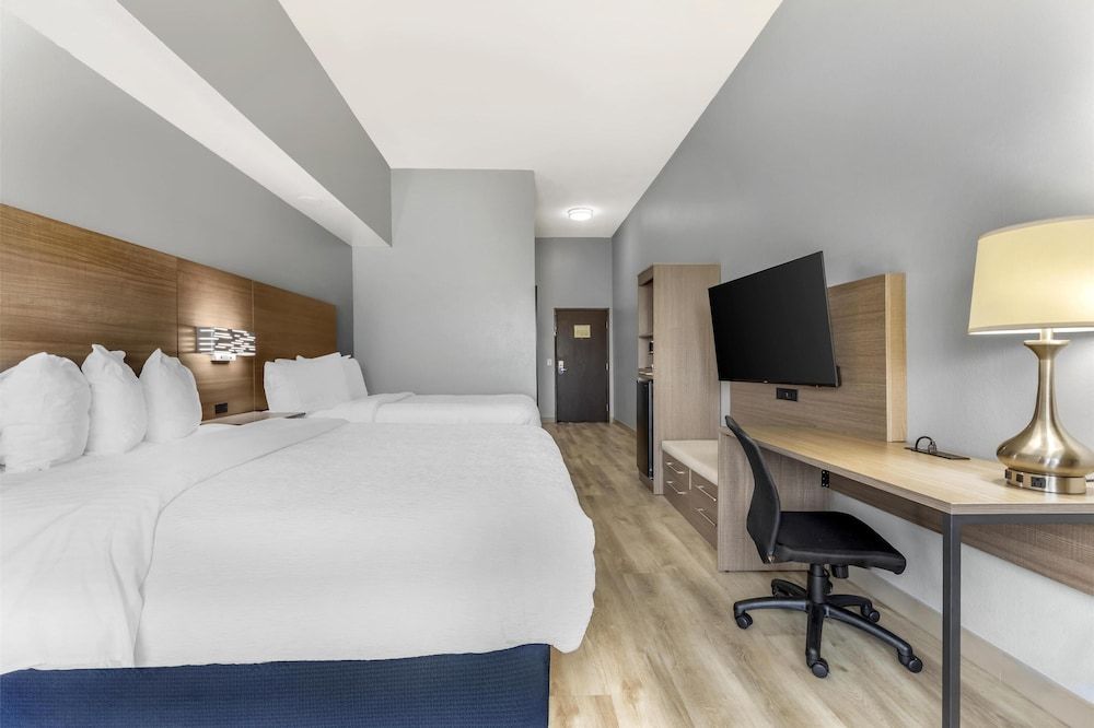Standard Room, 2 Queen Beds, Accessible, Non Smoking