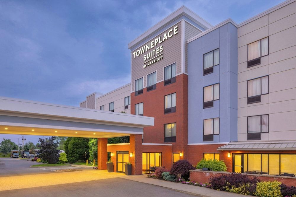 TownePlace Suites Buffalo Airport
