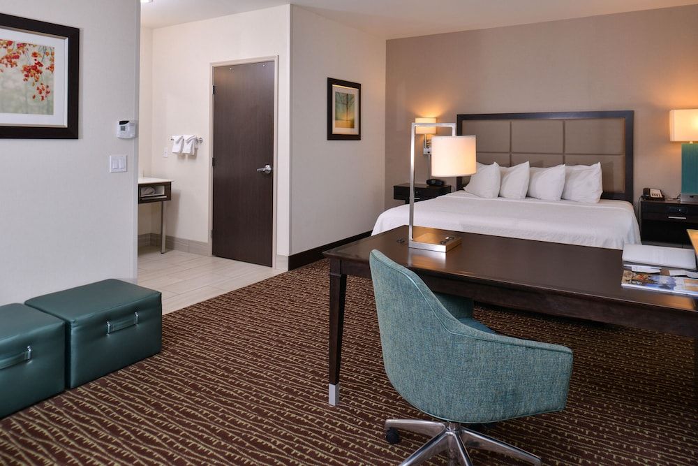 Hampton Inn & Suites Bend