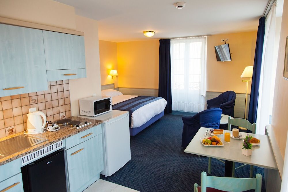 undefined Le Montbrillant Hôtel Residence 3