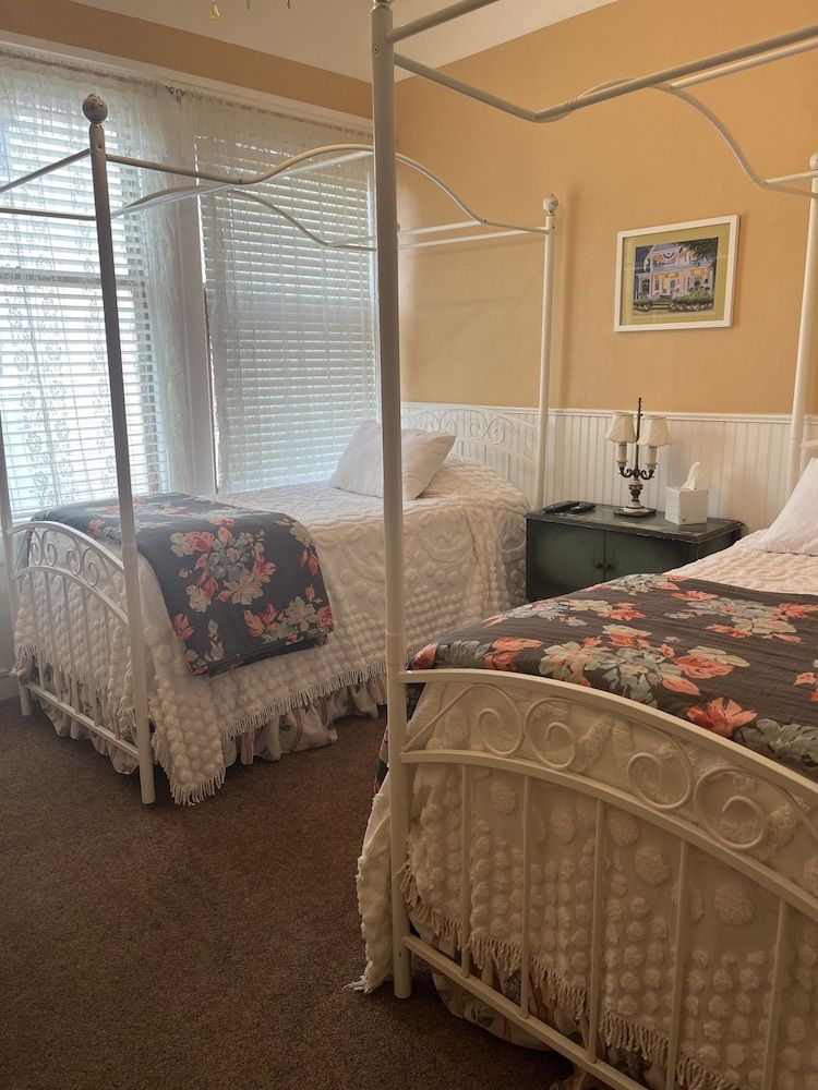 Classic Room, 2 Twin Beds