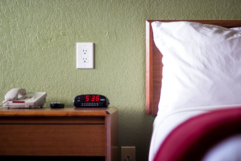 Red River Inn Silt-Rifle Deluxe Room, 1 Queen Bed 6