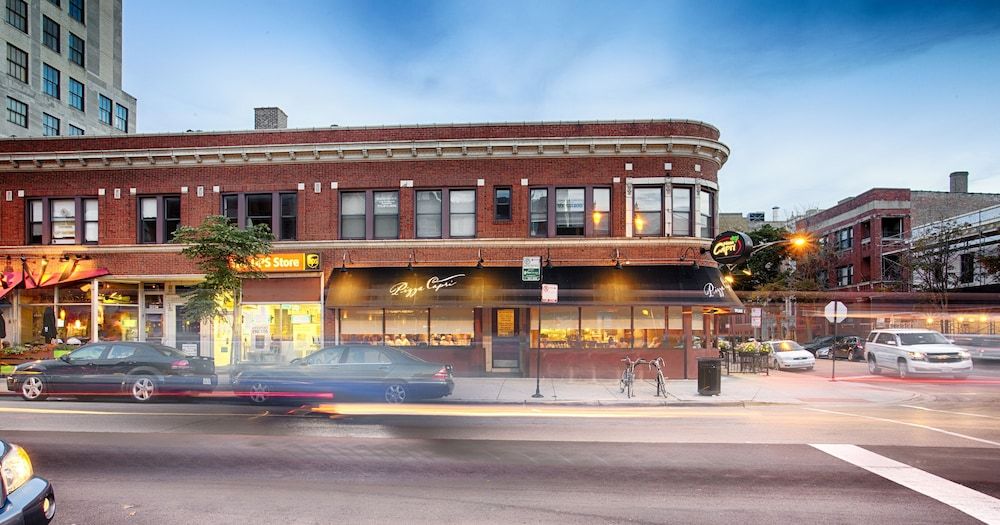 undefined Hyatt Place Chicago-South/University Medical Center 7