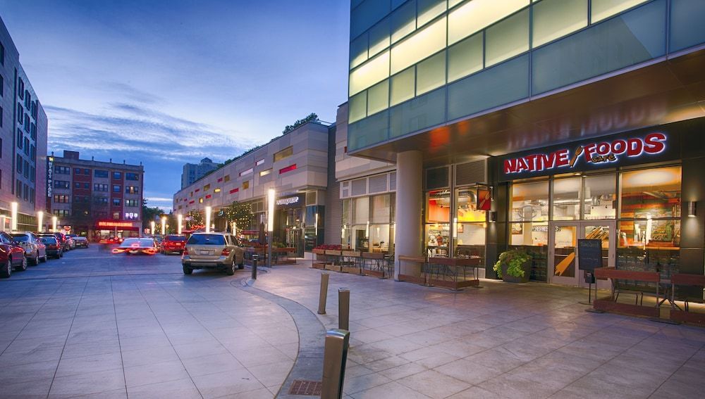 undefined Hyatt Place Chicago-South/University Medical Center 8