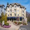 Marshall Suites Bainbridge Island, SureStay Collection by BW