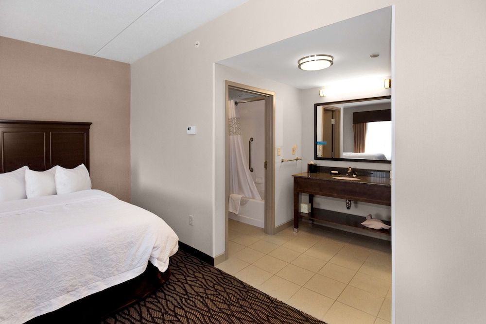 Studio, 2 Queen Beds, Accessible, Non Smoking