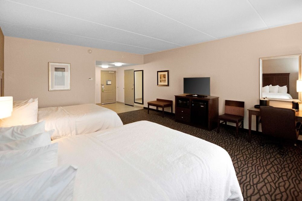 Room, 2 Queen Beds, Accessible, Non Smoking