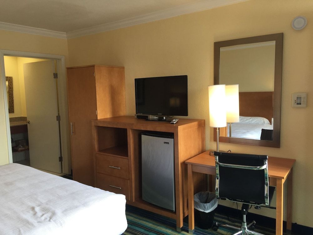 undefined Surf Motel 3