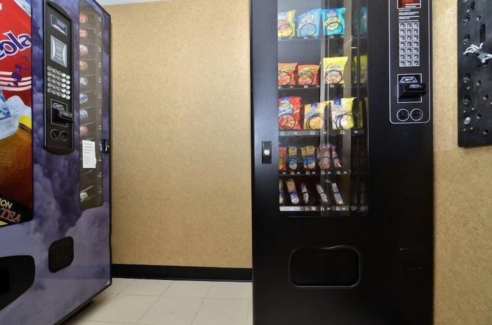 undefined Best Western Queens Court Hotel 9