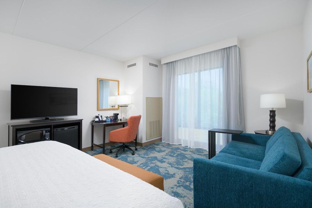 Studio, 1 King Bed, Accessible, Non Smoking