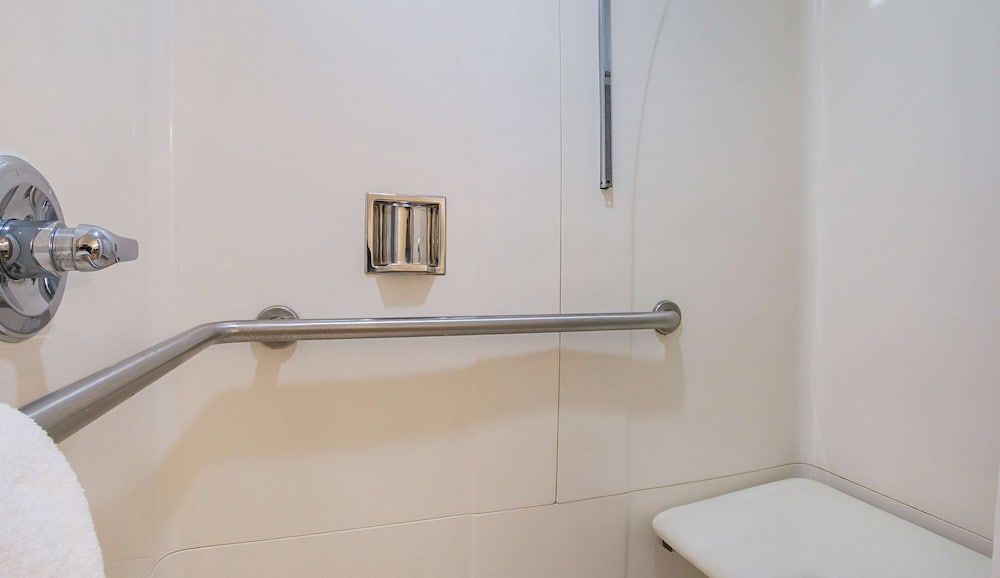 Motel 6 Round Rock, TX Standard Room, 1 Double Bed, Accessible, Smoking 4