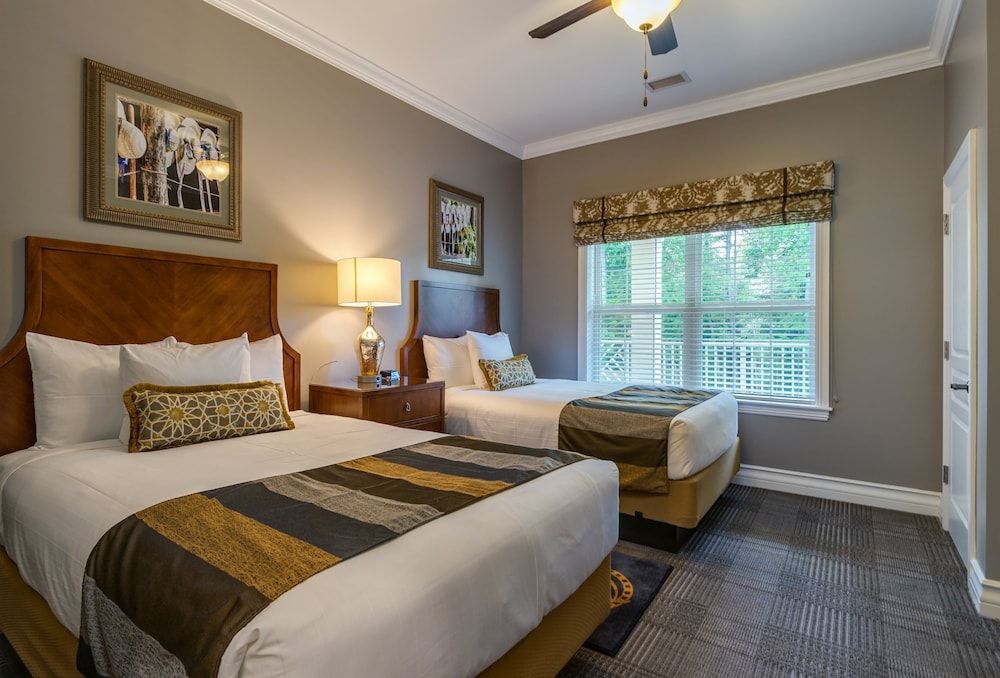 Signature Room, 2 Bedrooms, Non Smoking