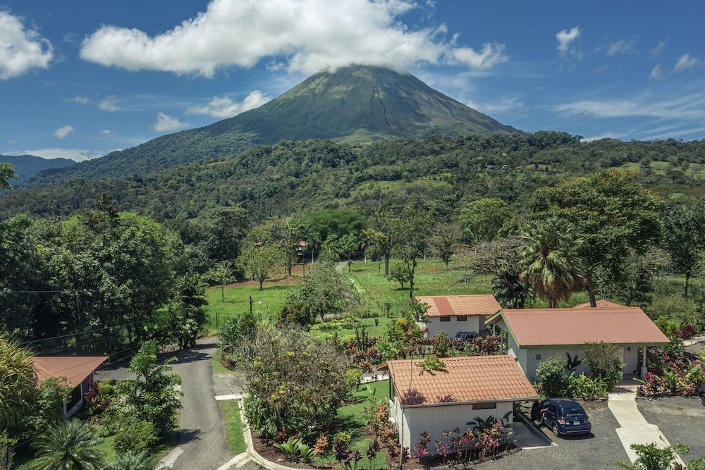 undefined Miradas Arenal Hotel & Hotsprings 3