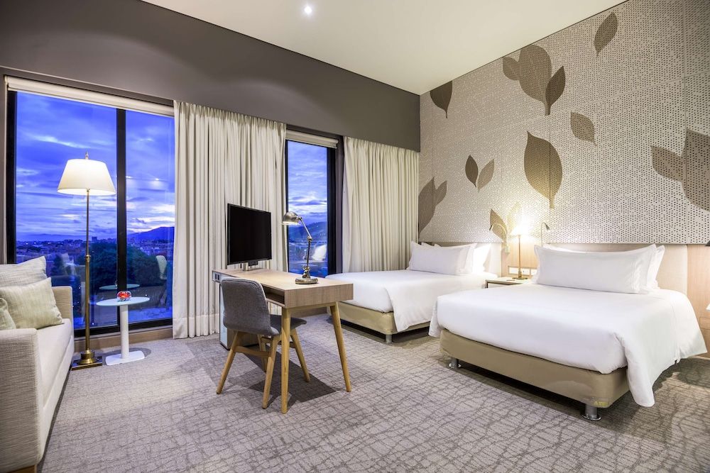 NH Collection Bogotá Terra 100 Royal Superior Room 2