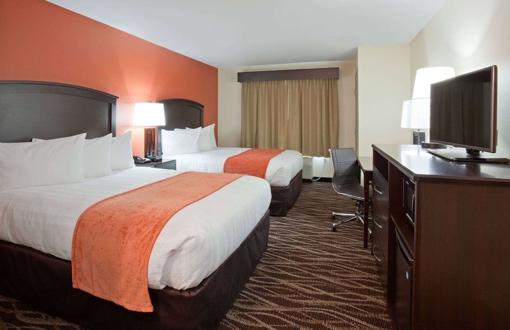 Room, 2 Queen Beds, Non Smoking