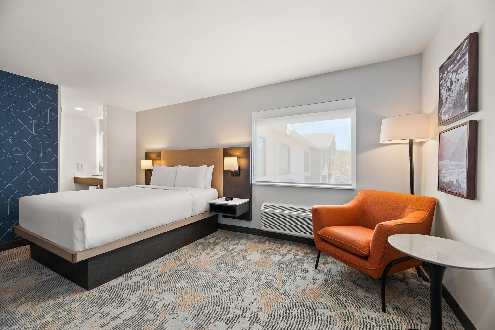 1 Queen Bed, Nonsmoking