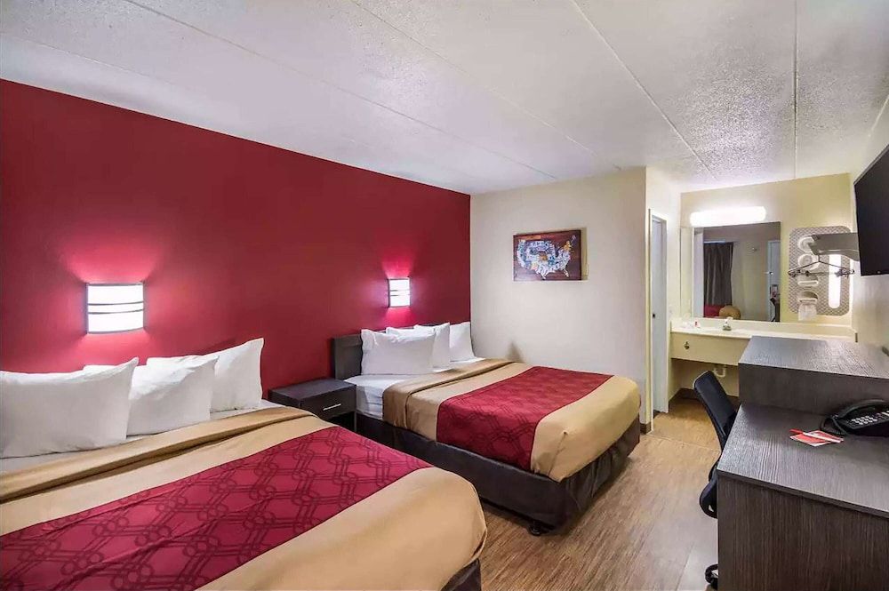 Room, 2 Double Beds, Accessible, Non Smoking (Mobility, Tub with Grab Bars)