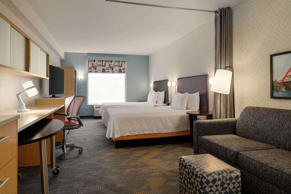 Studio, 2 Queen Beds, Accessible, Bathtub