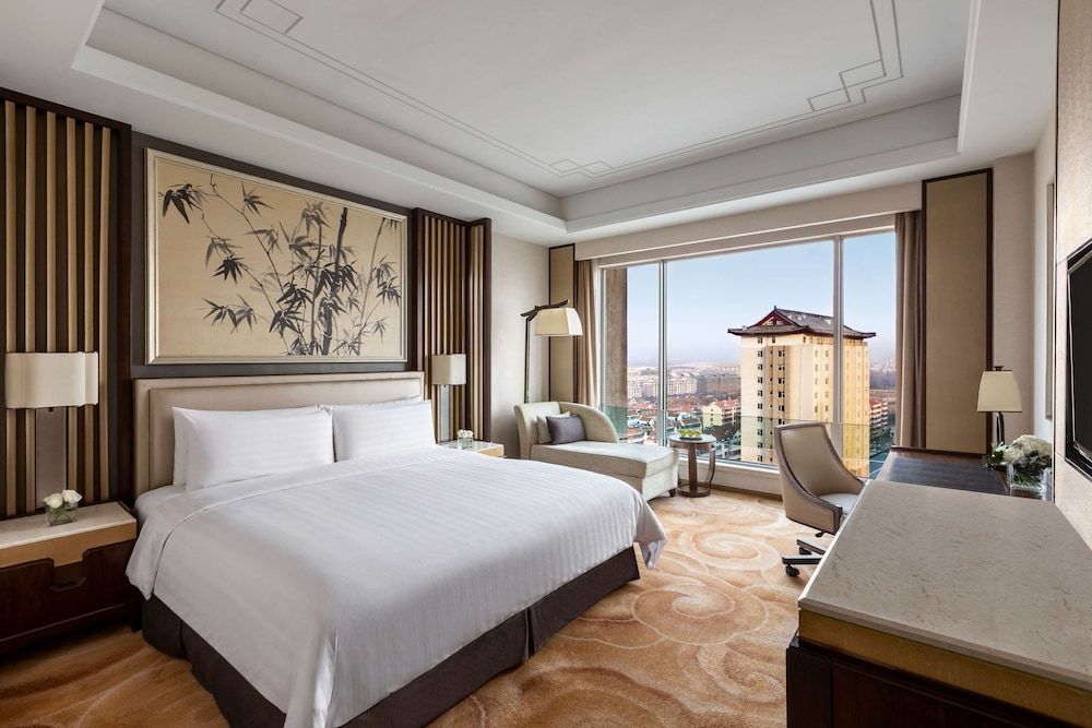 Deluxe Room, 1 King Bed