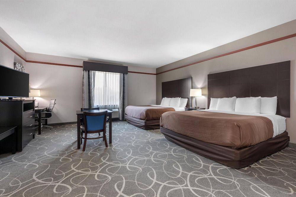 Best Western Limestone Inn & Suites