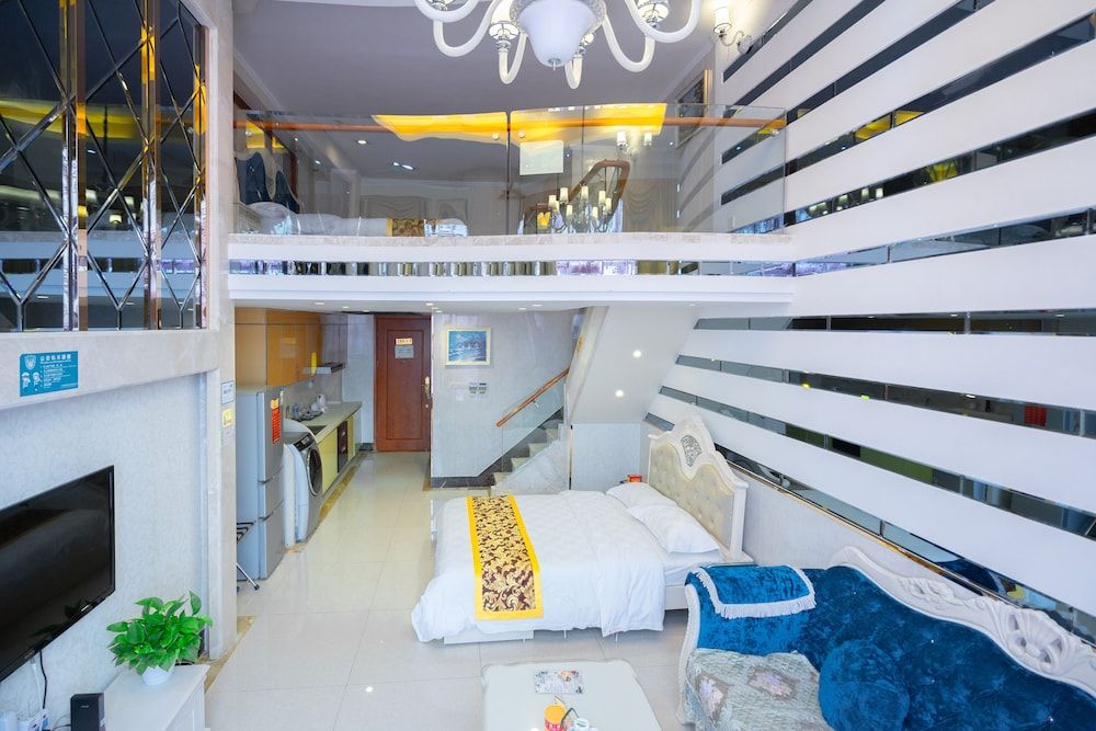Deluxe Suite(Two bed for 4 person)