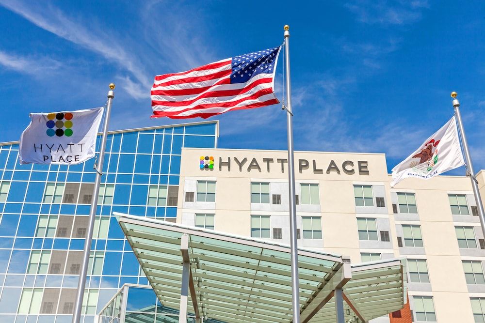 undefined Hyatt Place Chicago Midway Airport 6