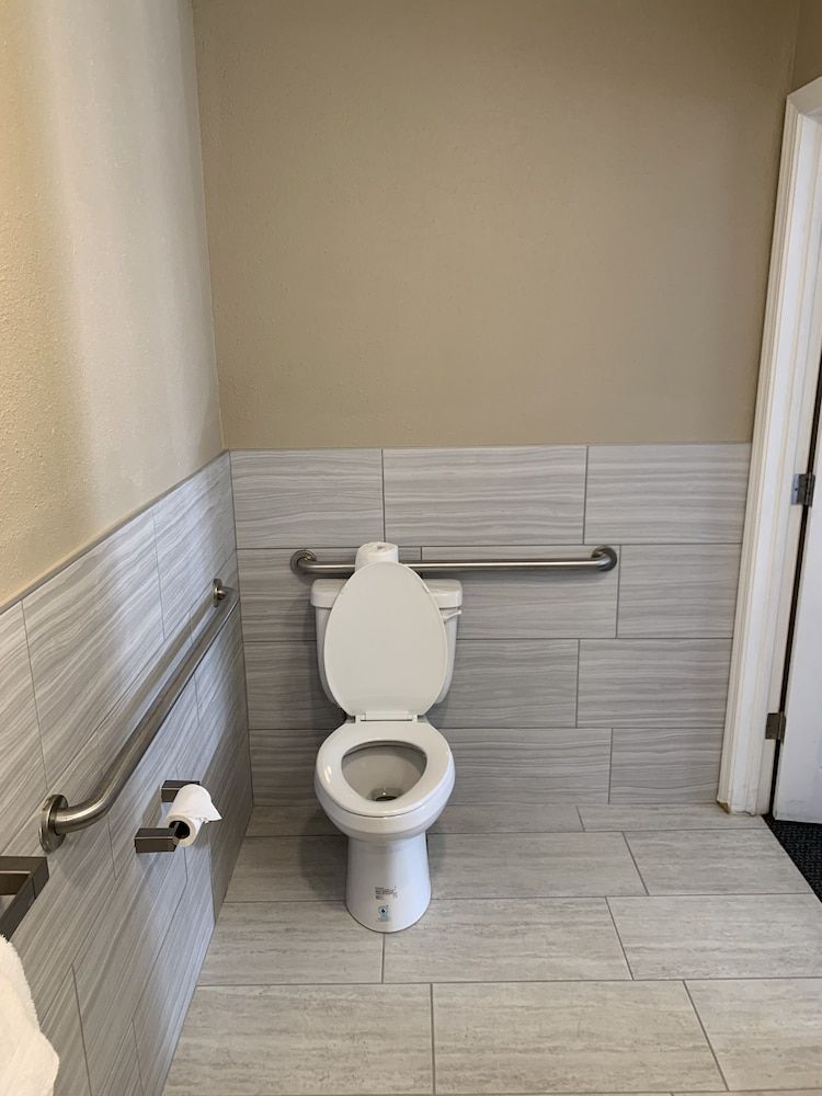 Blackjack Inn South Lake Tahoe Room, 1 Queen Bed, Accessible, Non Smoking 3