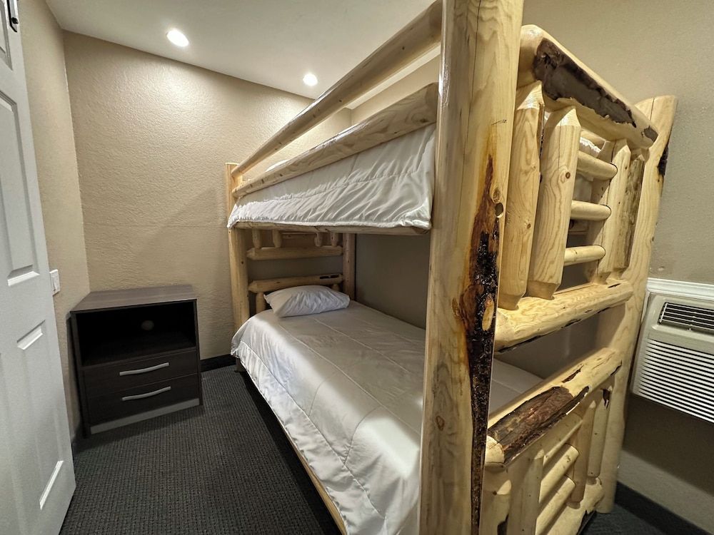 undefined Blackjack Inn South Lake Tahoe 3
