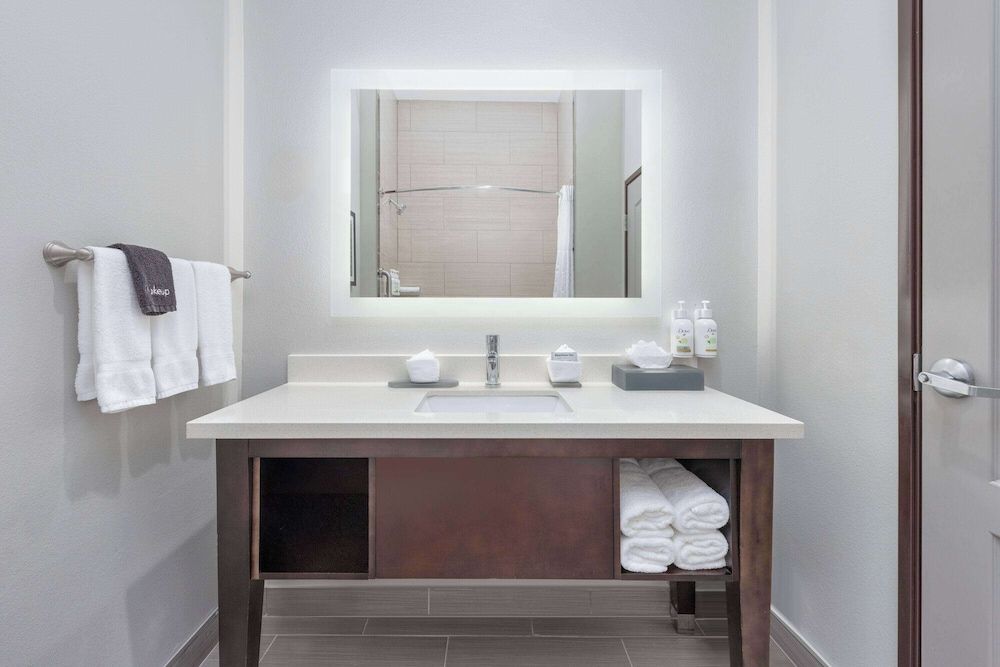Executive Studio Suite, 1 King Bed, Non Smoking