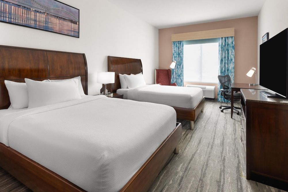 Room, 2 Queen Beds, Accessible, Non Smoking (Hearing Impaired)