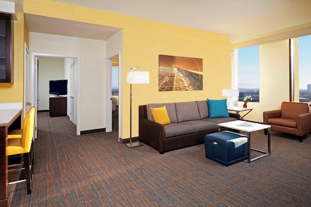 undefined Residence Inn by Marriott Los Angeles LAX/Century Boulevard 7