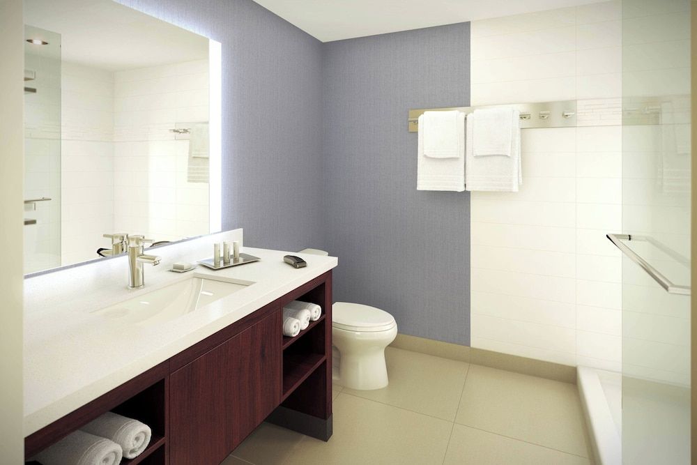 undefined Residence Inn by Marriott Los Angeles LAX/Century Boulevard 5