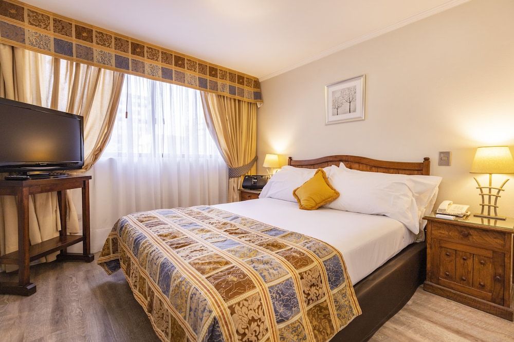 undefined Park Plaza Apartments 9