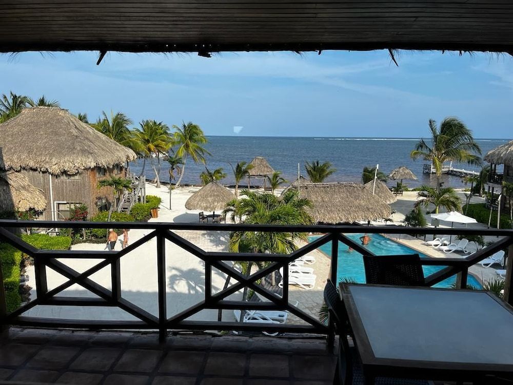 Captain Morgan's Retreat Suite, 2 Bedrooms 4