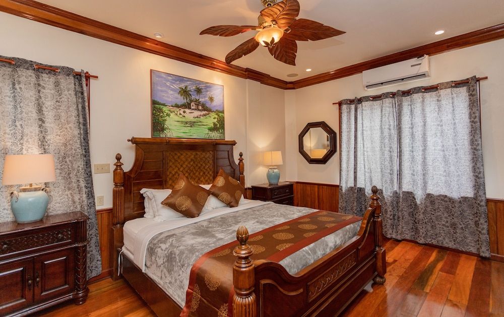 Captain Morgan's Retreat 2 Bedroom Condo