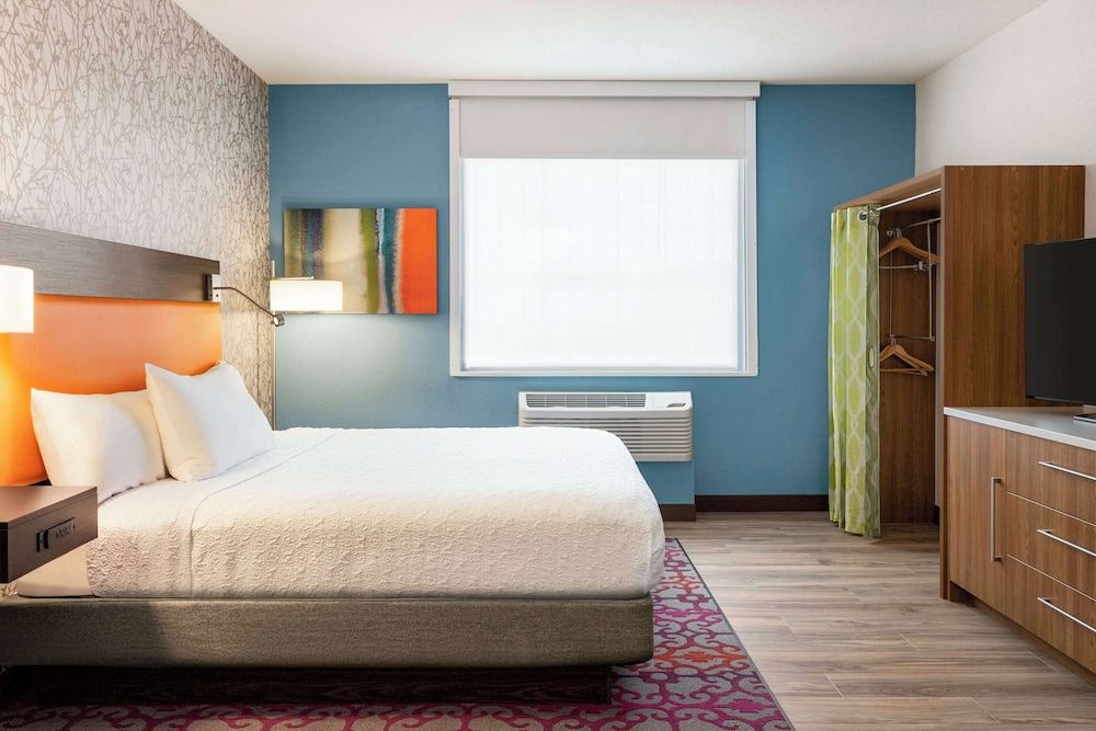 Suite, 1 King Bed