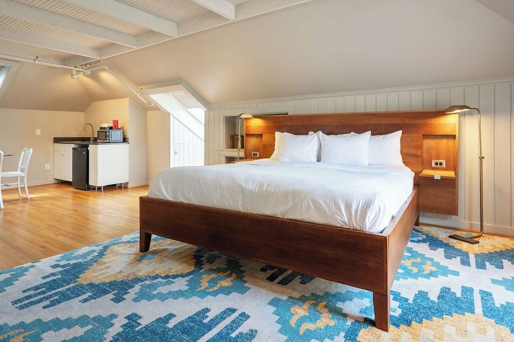 Penthouse Suite, 1 King Bed with 1 Sofa Bed