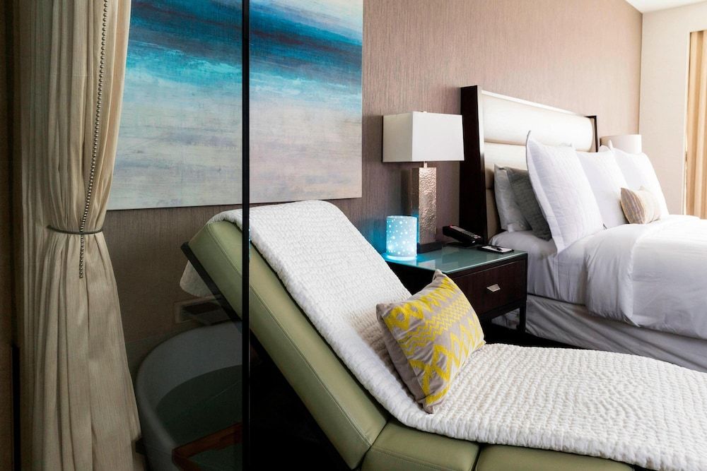 undefined JW Marriott Houston Downtown 4